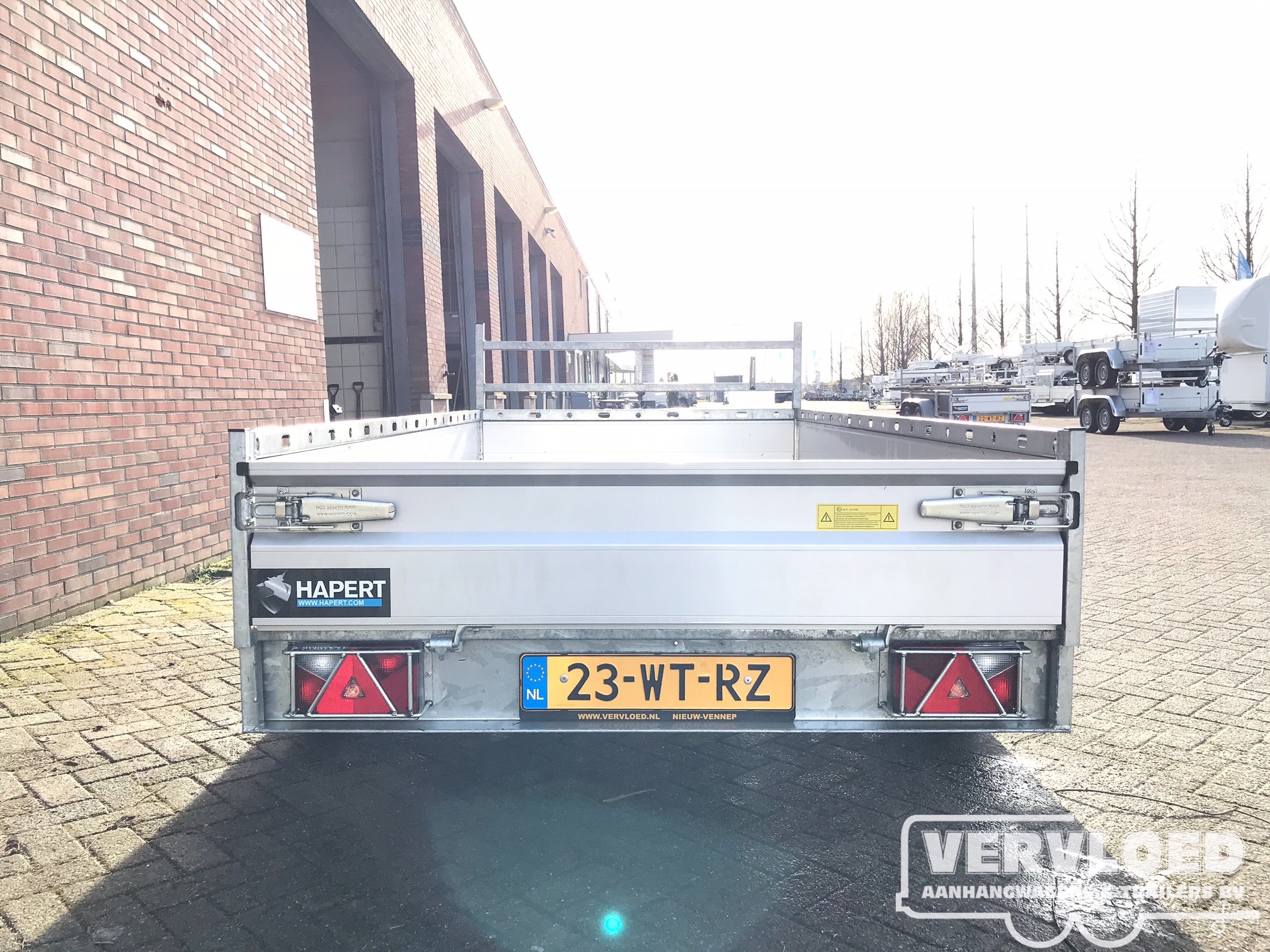 Hapert Azure L2 Aluminium - Vervloed Aanhangwagens & Trailers B.V.